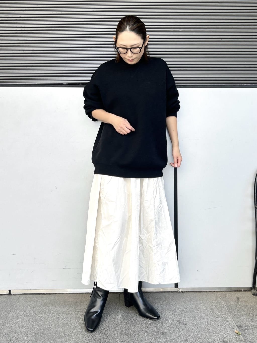 machikoさんの「ESPERANZA｜ビジュー付きツイードショートブーツ」を使ったコーディネート
