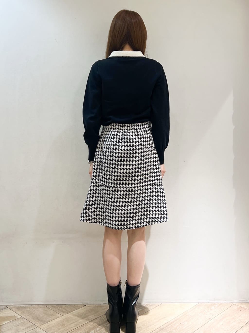 nanaさんの「index｜ラメスパンコール千鳥柄ペプラムミニスカート【洗濯機OK／イージーアイロン】」を使ったコーディネート