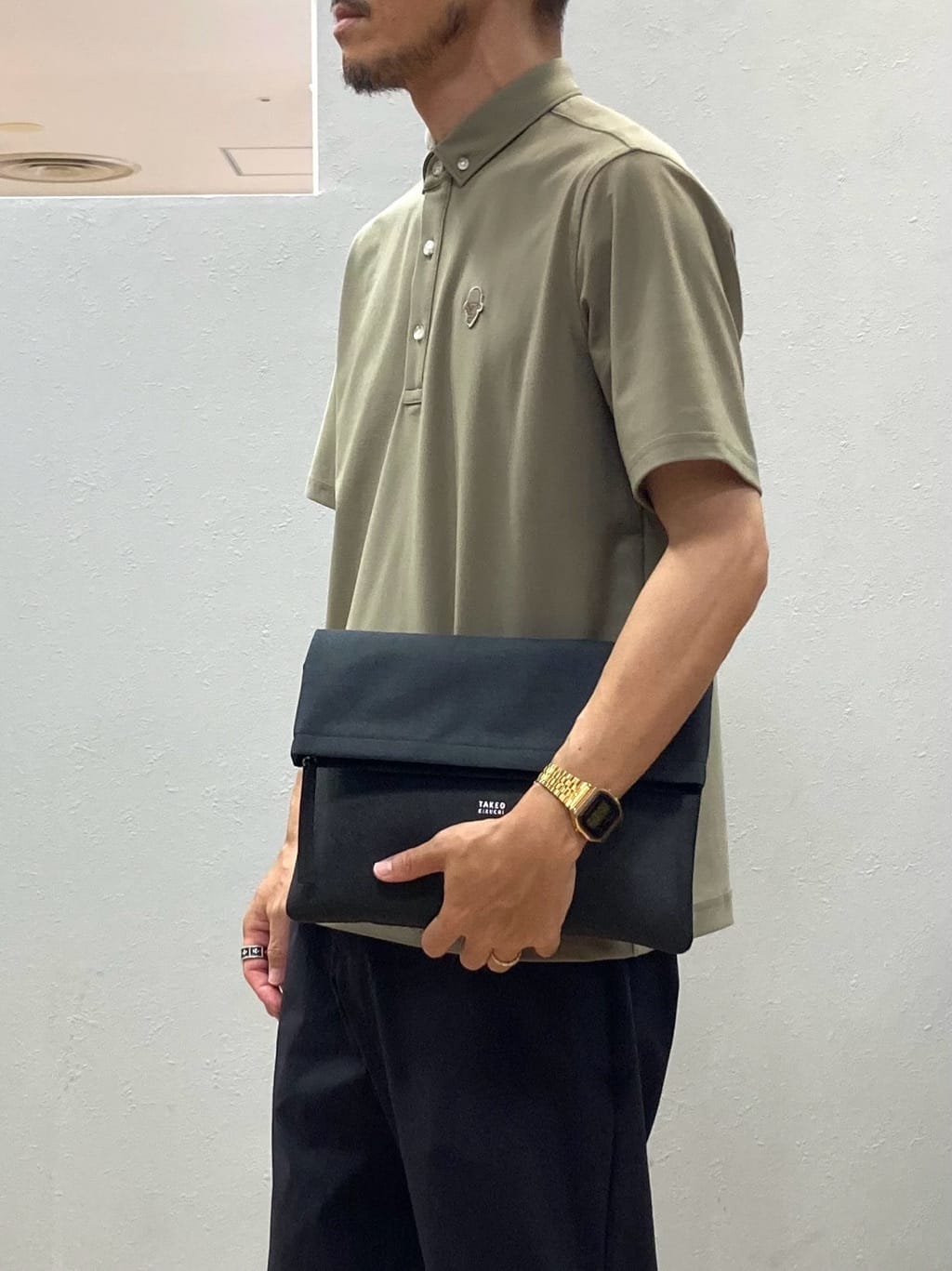 シュンさんの「TAKEO KIKUCHI｜【COOL CITY WEAR】エアートール ポロシャツ /接触冷感・通気性」を使ったコーディネート