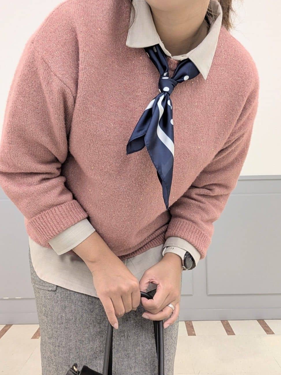 じゃんみなさんの「grove｜華やぎ冬ニット　ミニスパンコールフェザーニット」を使ったコーディネート