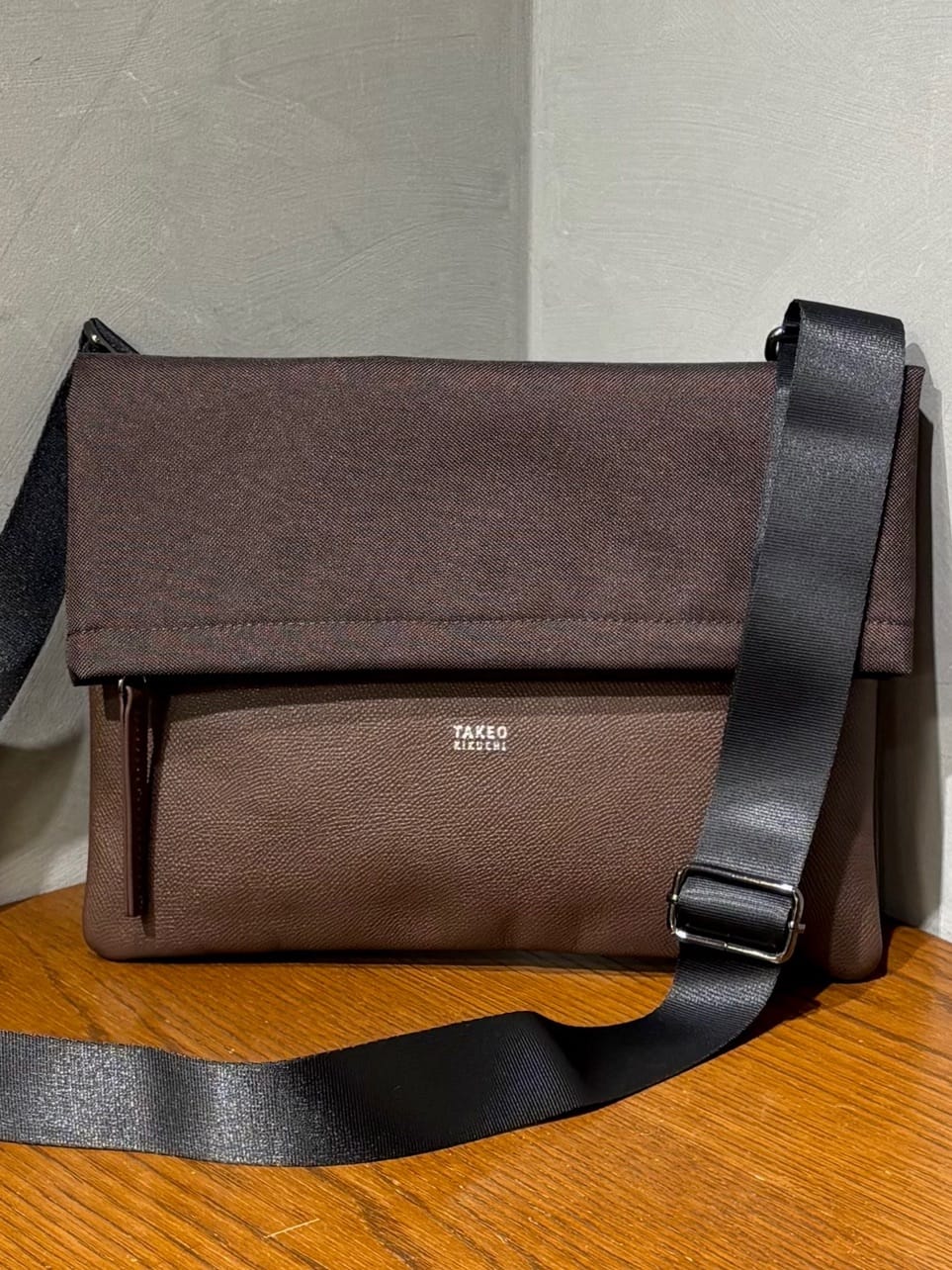 のぐみさんの「TAKEO KIKUCHI｜ボーラーハット柄 長袖シャツ」を使ったコーディネート