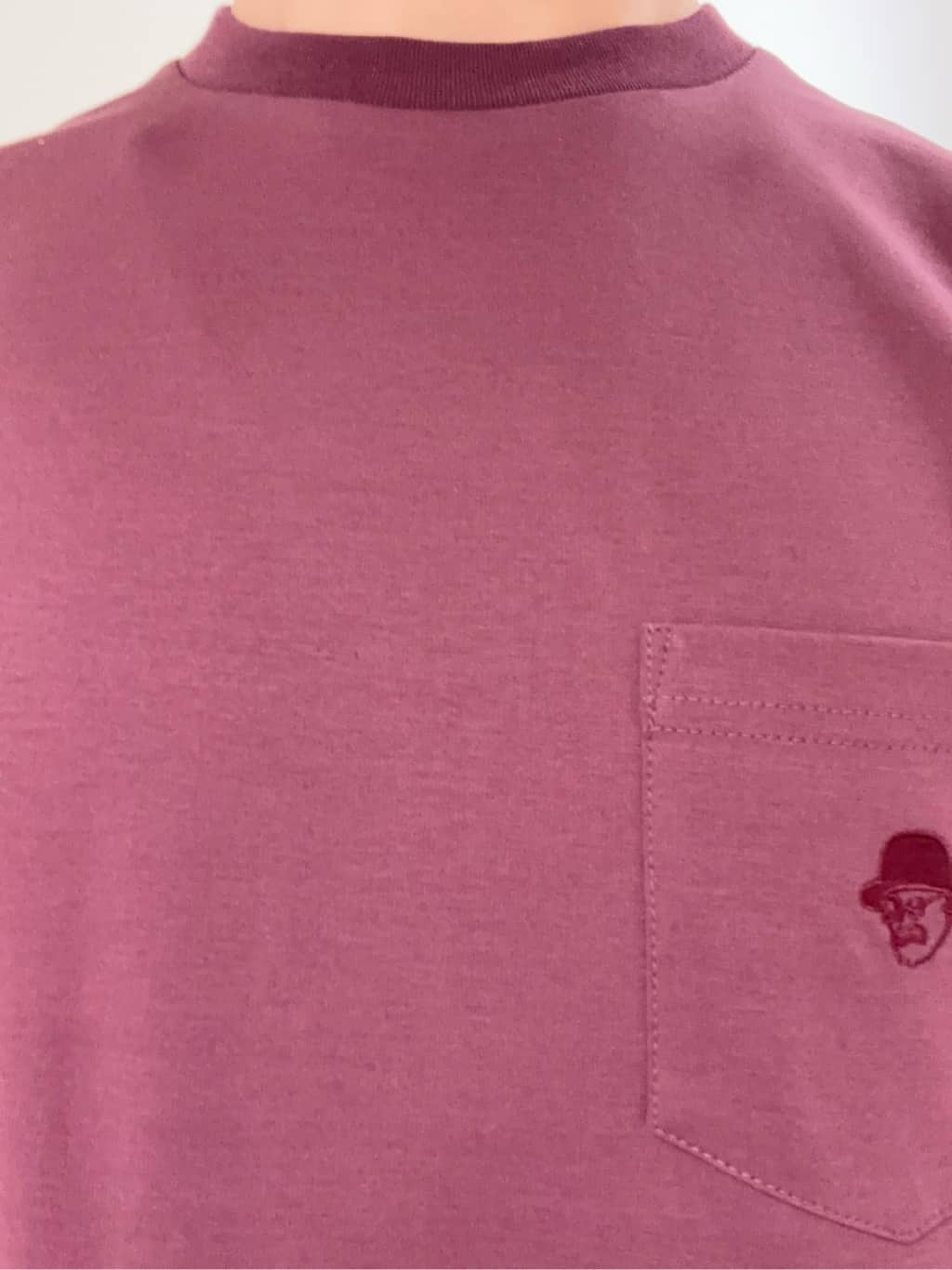 及川さんの「TAKEO KIKUCHI｜【COOL CITY WEAR】ワンポイント刺しゅう ポケットTシャツ /接触冷感」を使ったコーディネート