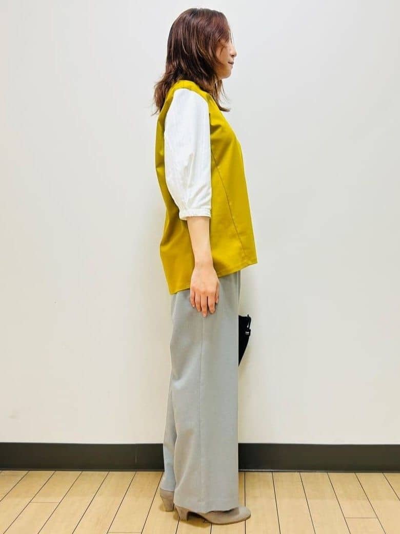 miiiさんの「Reflect｜【撥水加工で裾が汚れにくい◎／ウエスト総ゴム】ワイドストレートパンツ」を使ったコーディネート