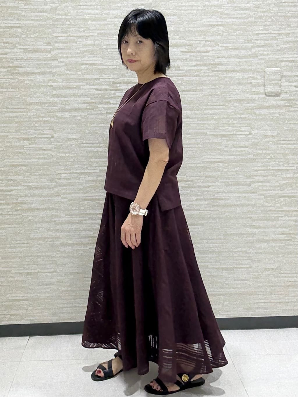 KITAさんの「UNTITLED｜【セットアップ可/エレガント】シアーチェックTブラウス」を使ったコーディネート