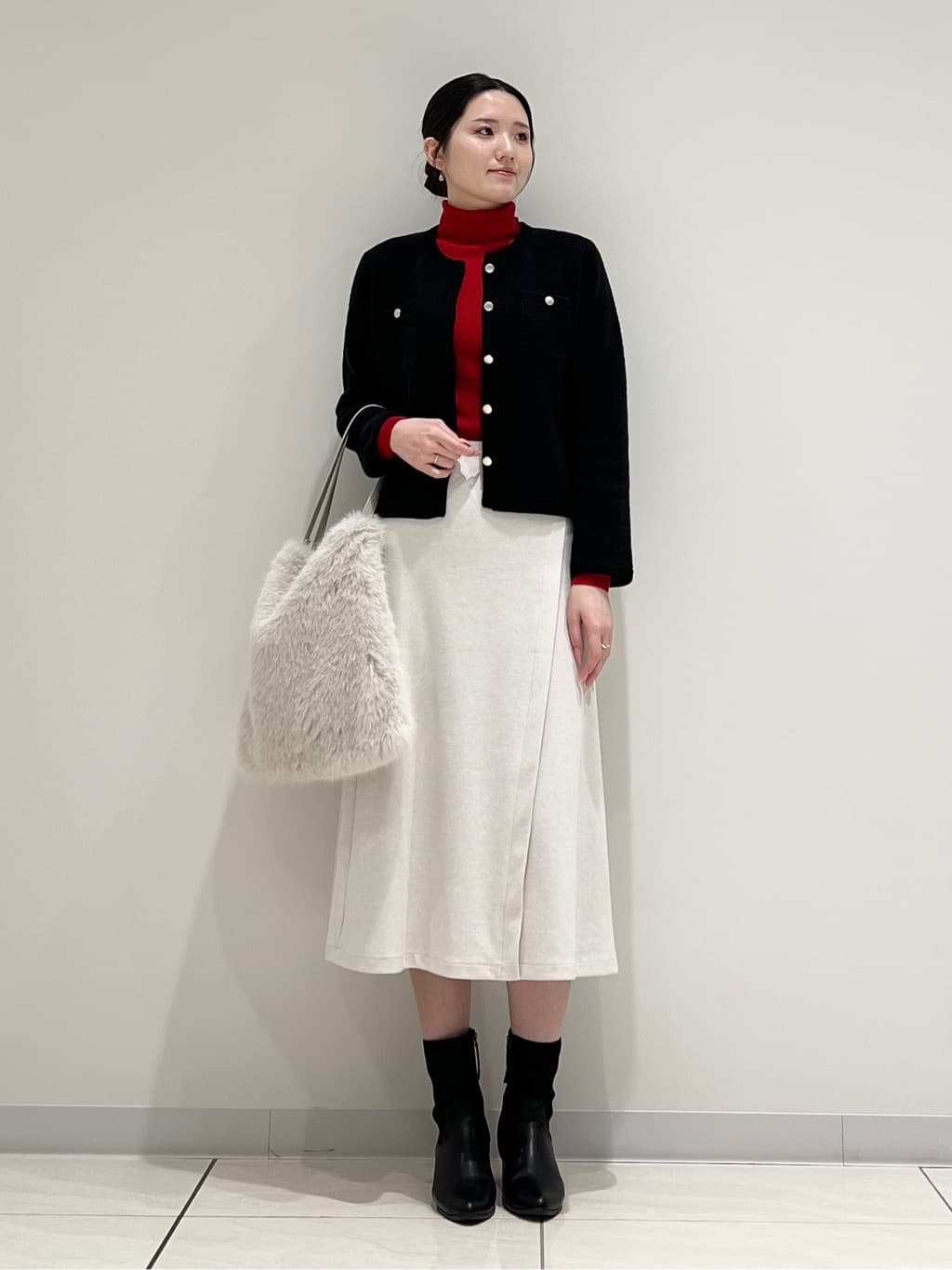 T.Kさんの「INDIVI｜【洗える／毛玉になりにくい】エクストラファインウール リブタートルニット」を使ったコーディネート