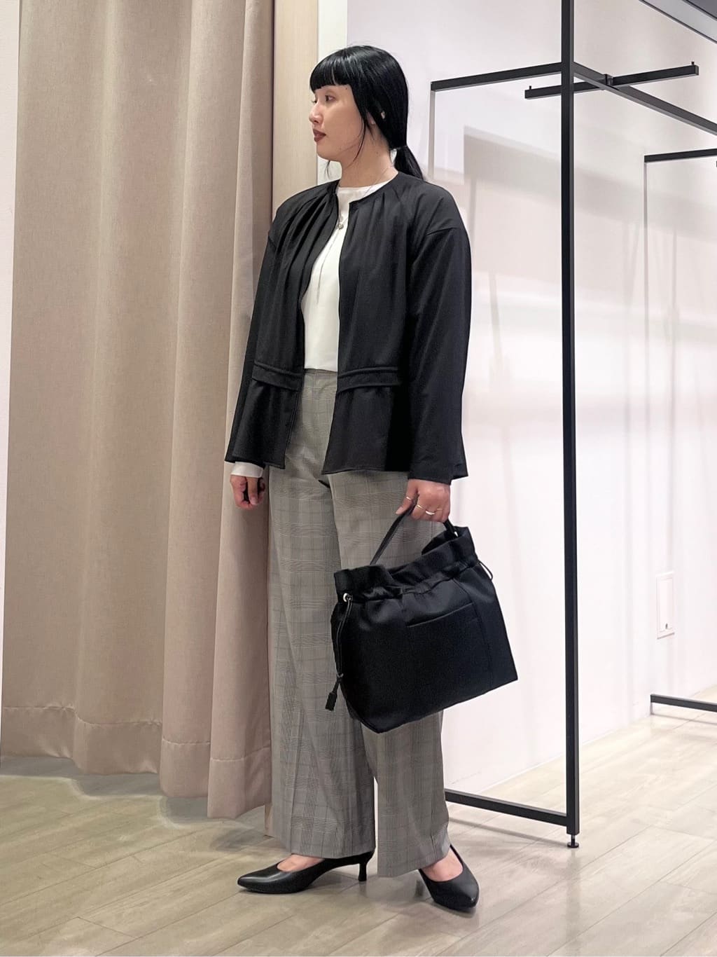 hasuさんの「INDIVI｜ストレッチシアーロングTシャツ」を使ったコーディネート