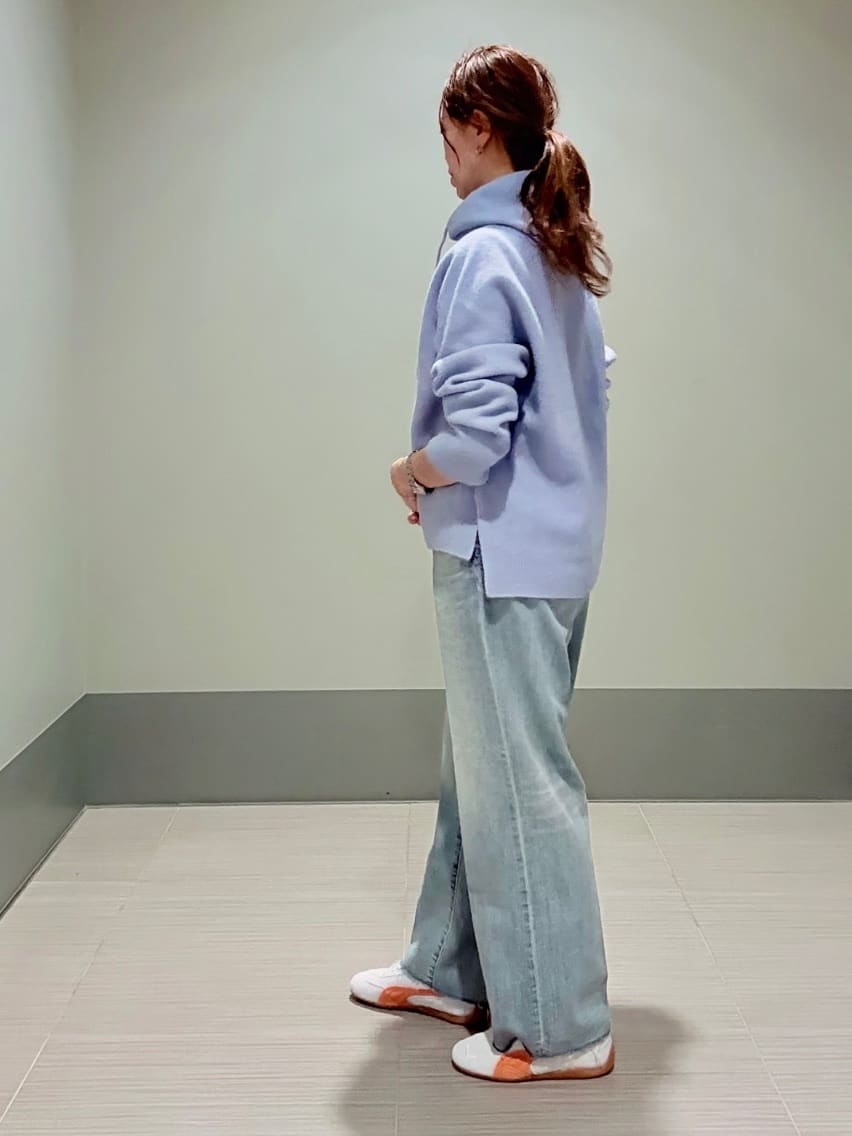 Yamaさんの「DRESSTERIOR｜カシミヤブレンドフードニット」を使ったコーディネート
