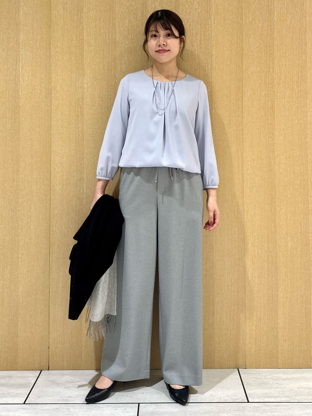 nanaさんの「UNTITLED｜【洗える/ワイド/ウエストゴム】ストレッチドロストパンツ」を使ったコーディネート