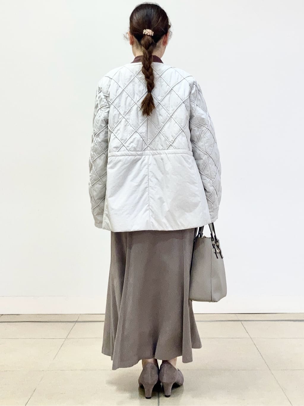 tomominさんの「Reflect｜【気軽な羽織に◎】中綿キルティングショートコート」を使ったコーディネート