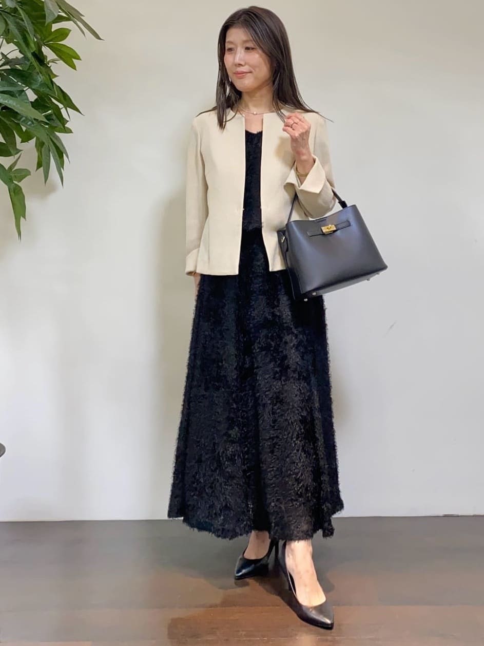 tomoさんの「UNTITLED｜シャイニービーズネックレス」を使ったコーディネート