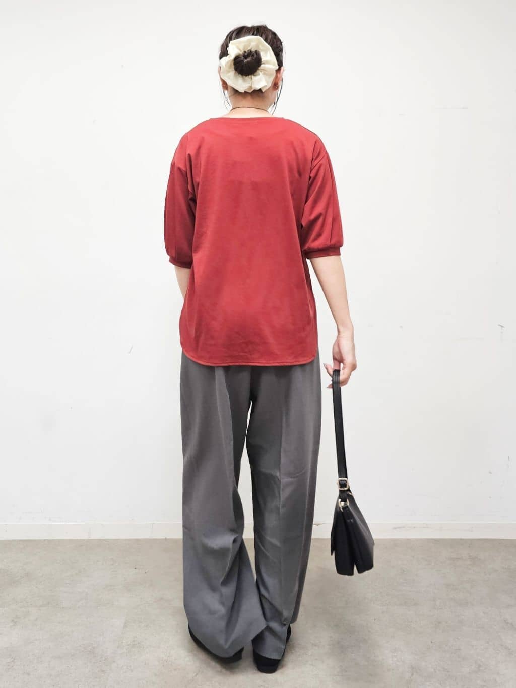 ゆゆさんの「SHOO･LA･RUE｜【ひんやり/S-LL】大人の五分袖プリントTシャツ」を使ったコーディネート