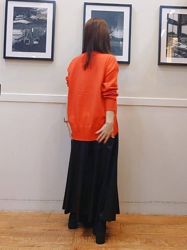 nao.さんの「SHOO･LA･RUE｜【高レビュー/洗濯機可】ゆるシルエットで体型カバー もちもちニット」を使ったコーディネート
