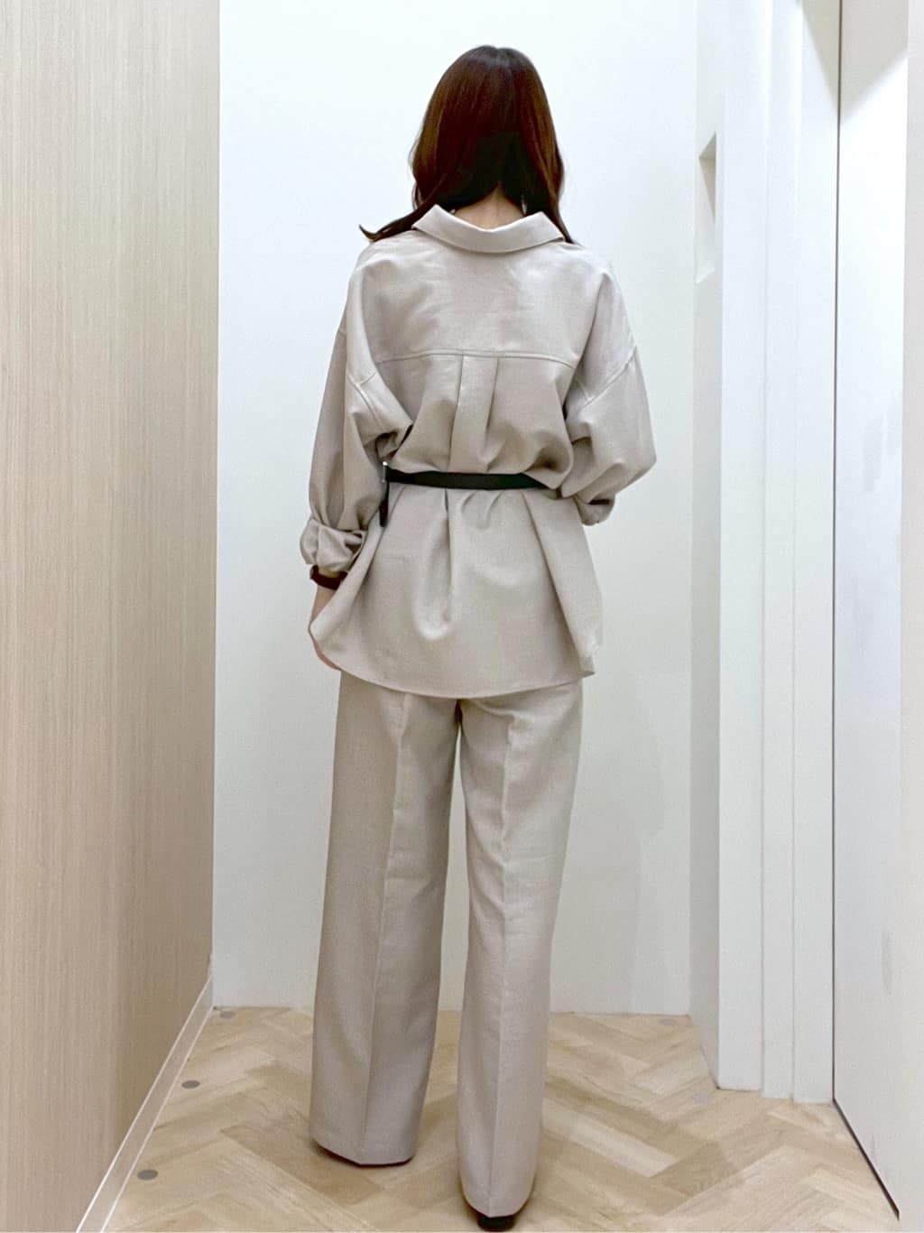  おまつさんの「grove｜【カセット服/選べる着丈】洗濯機で洗えるオーバーシャツ」を使ったコーディネート