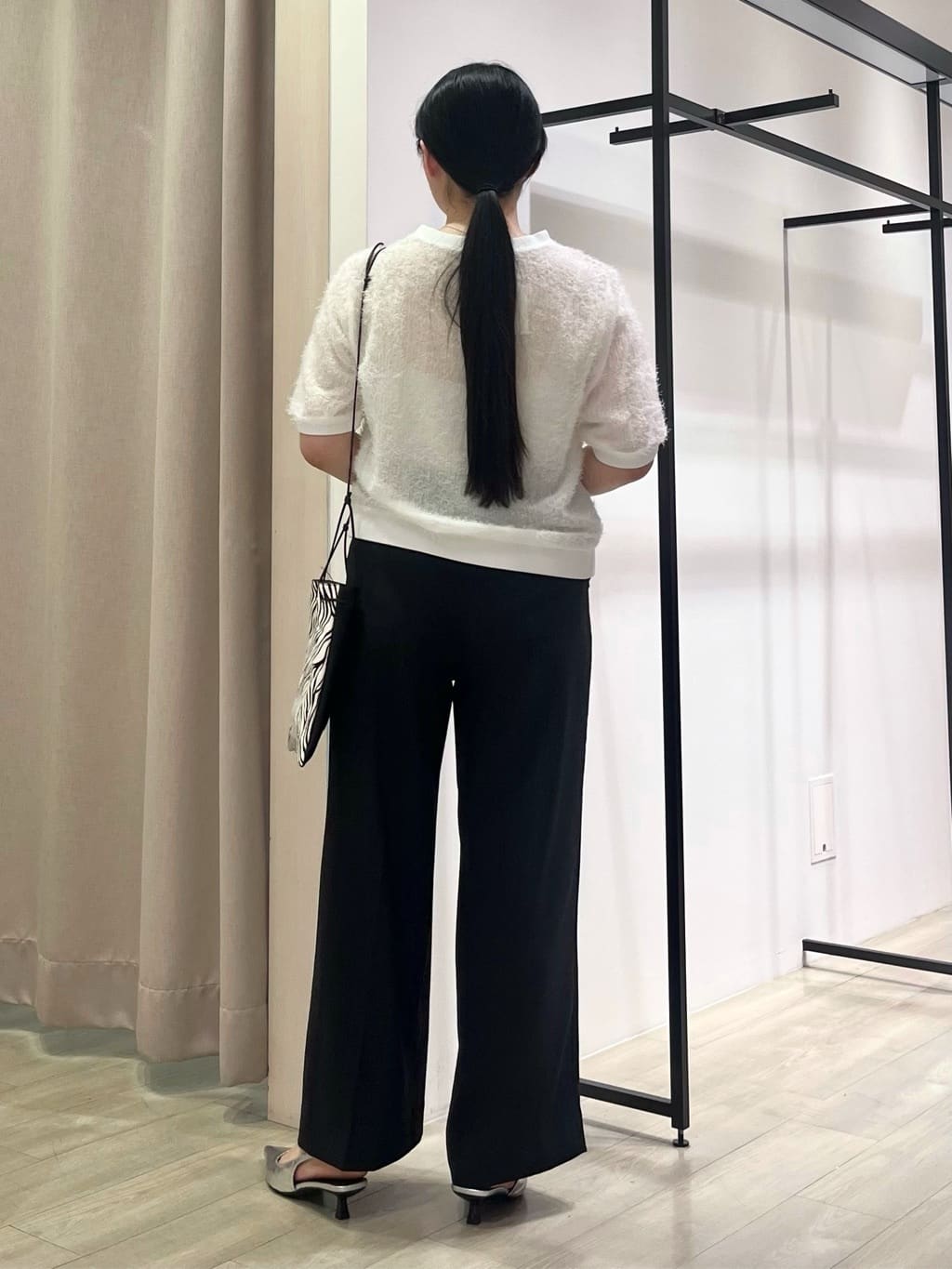 hasuさんの「INDIVI｜【軽く羽織れる！】ダブルジャケット」を使ったコーディネート