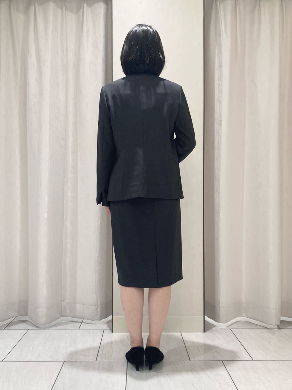 わたなべさんの「UNTITLED｜【洗える/お仕事スーツ】ドライメランジ カラーレスジャケット」を使ったコーディネート