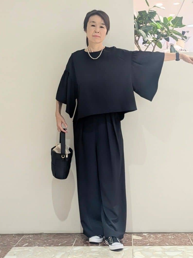 keikoさんの「Dessin｜【セットアップ可・洗える】フレアスリーブブラウス」を使ったコーディネート