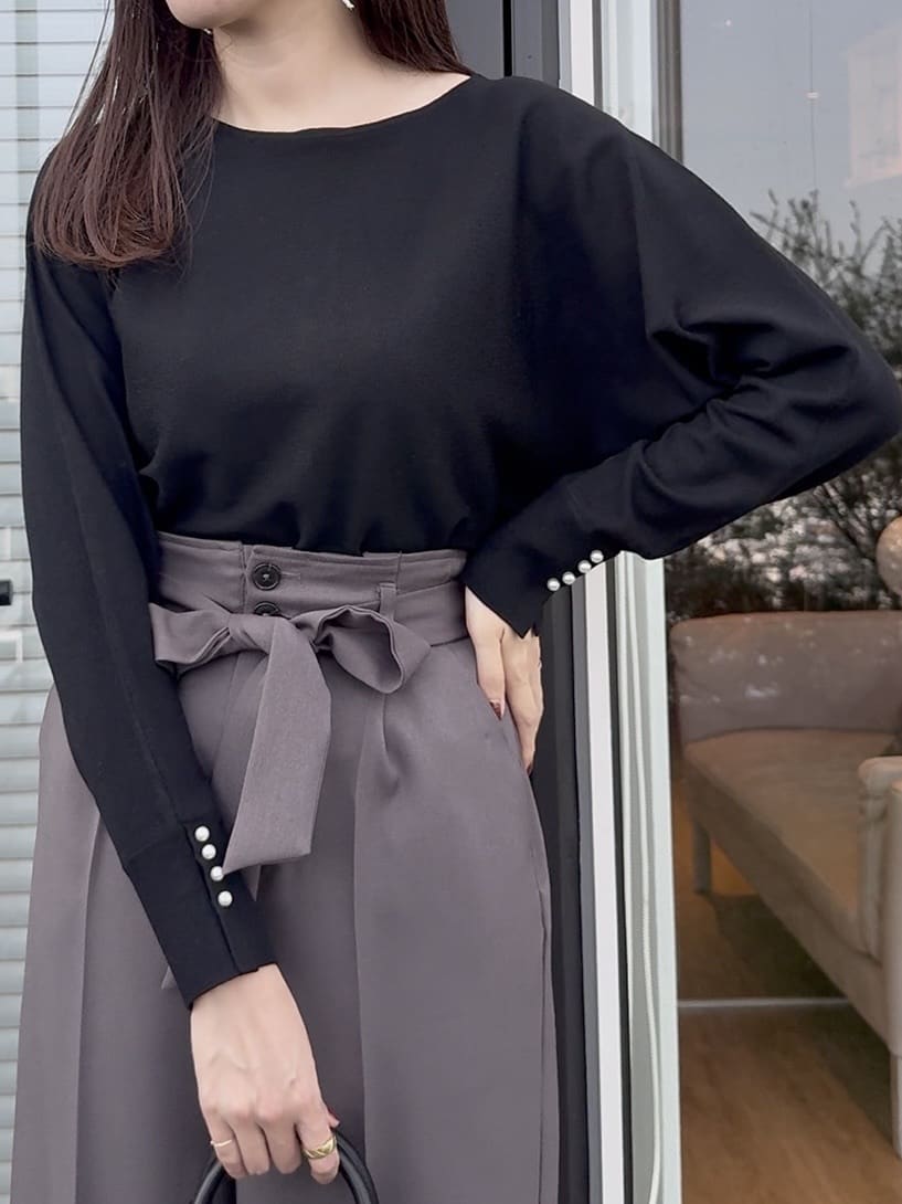 teiさんの「Couture brooch｜【帯電防止・通勤】ウエストリボン サスペンダー付きワイドパンツ」を使ったコーディネート