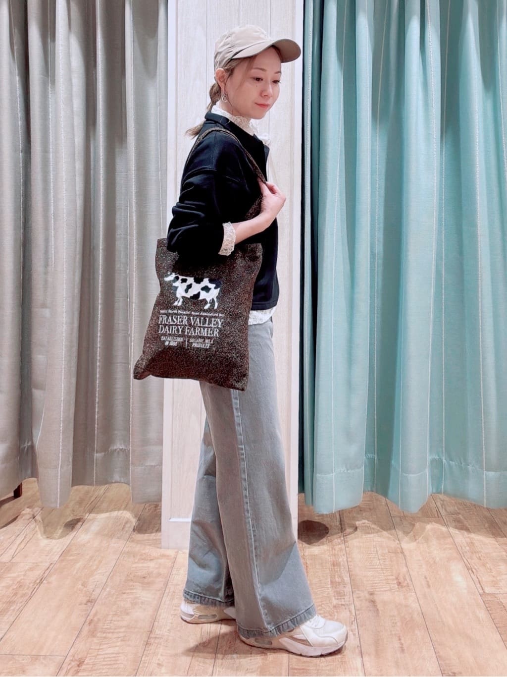 なみぞうさんの「SHOO･LA･RUE｜【S-LL】上品なレースハイネックトップス」を使ったコーディネート