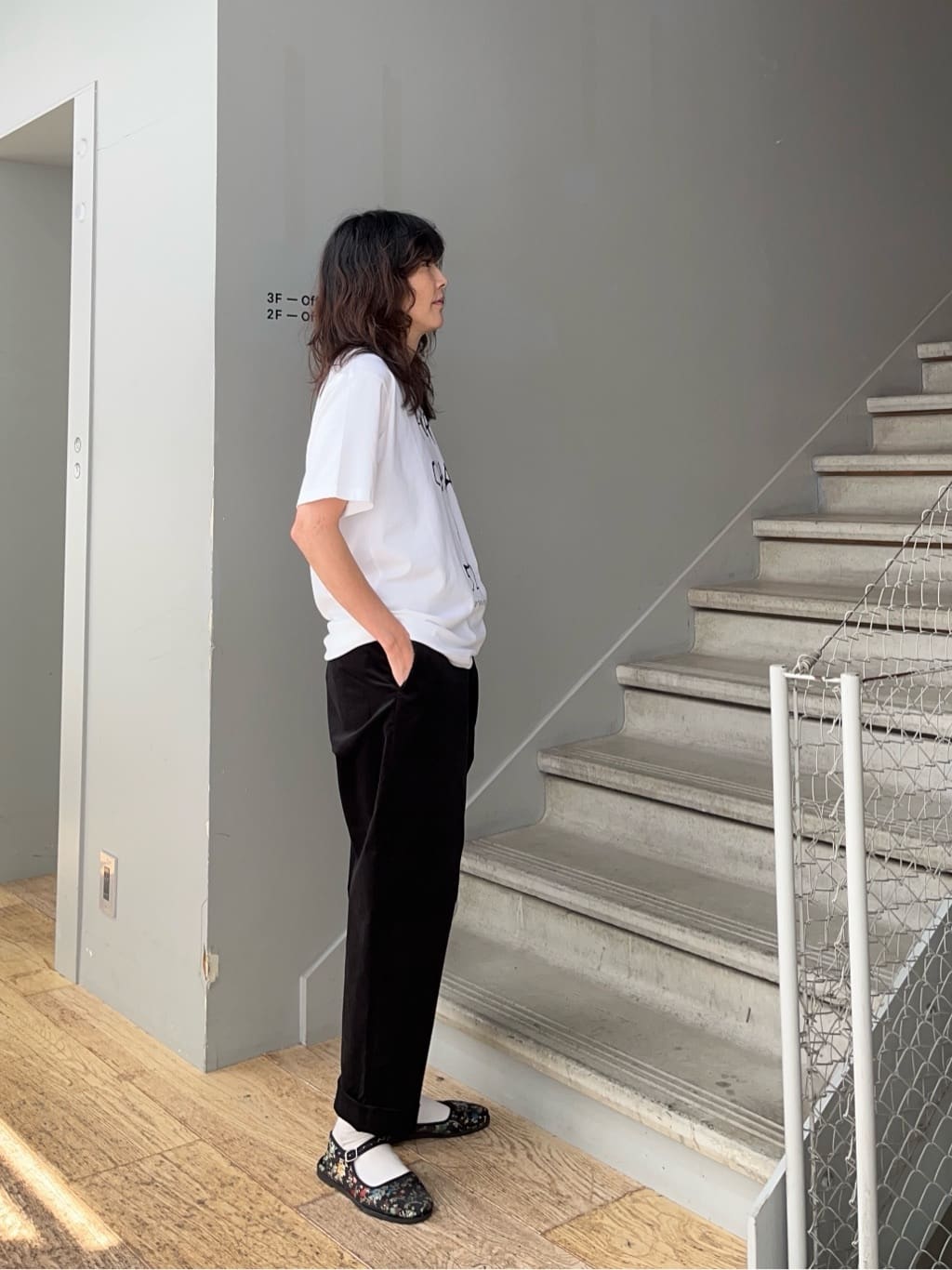 神野（jinno）さんの「TAKEO KIKUCHI｜【Sサイズ～】コーデュロイペグトップパンツ」を使ったコーディネート