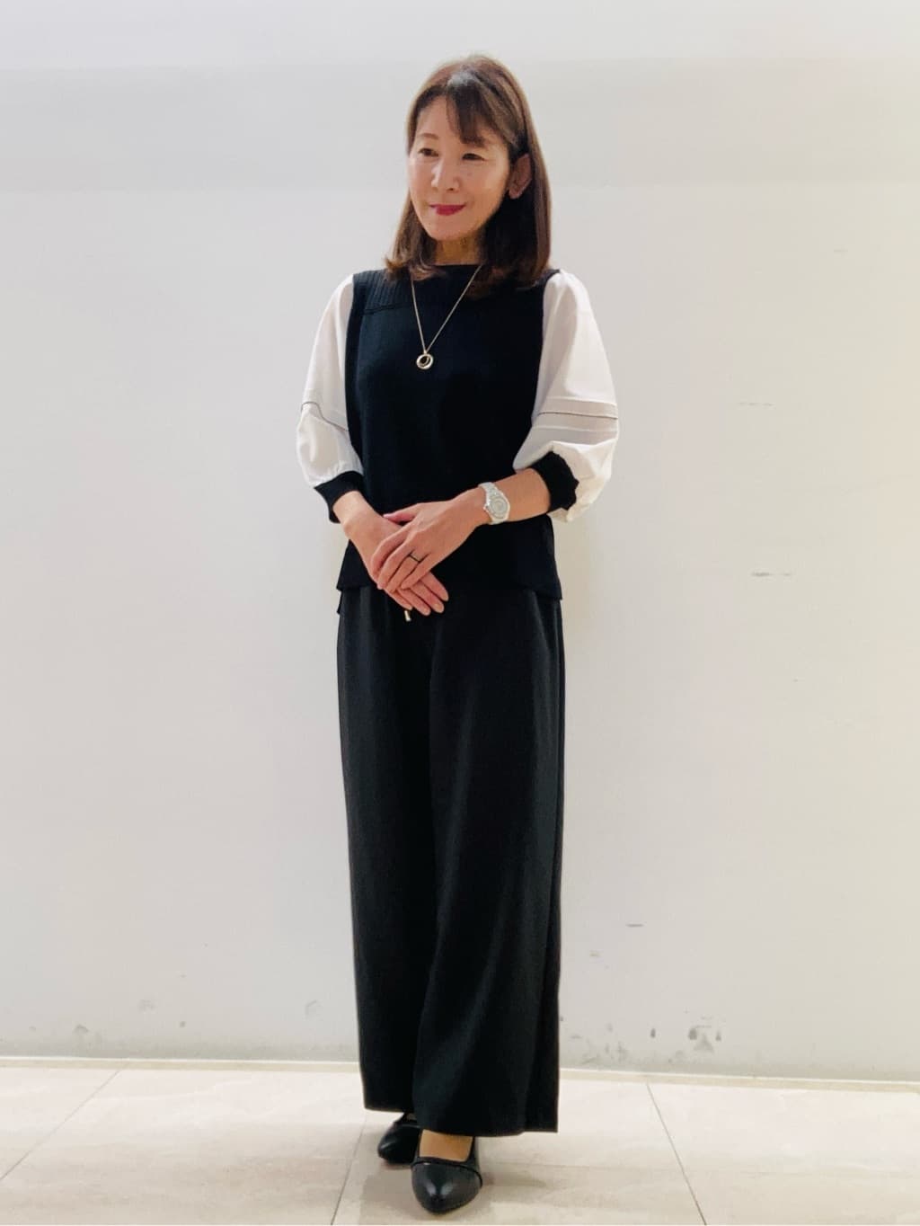 kurodaさんの「Reflect｜【WEB先行カラーあり／手洗い可】ジョーゼットスリーブ&times;ニット」を使ったコーディネート