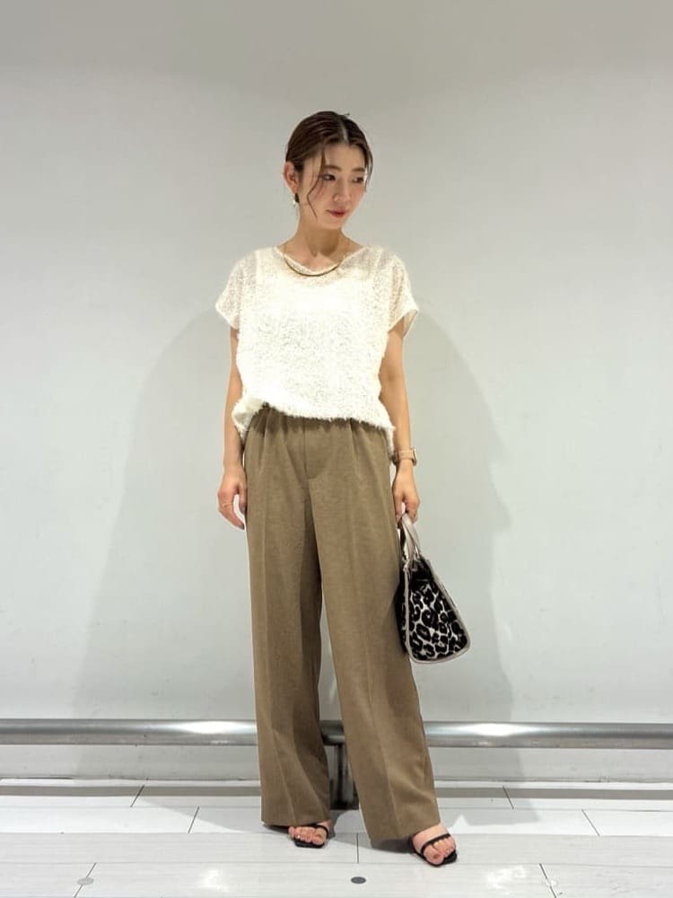Rinさんの「UNTITLED｜【UV/はっ水/セットアップ可】リラククールパンツ」を使ったコーディネート