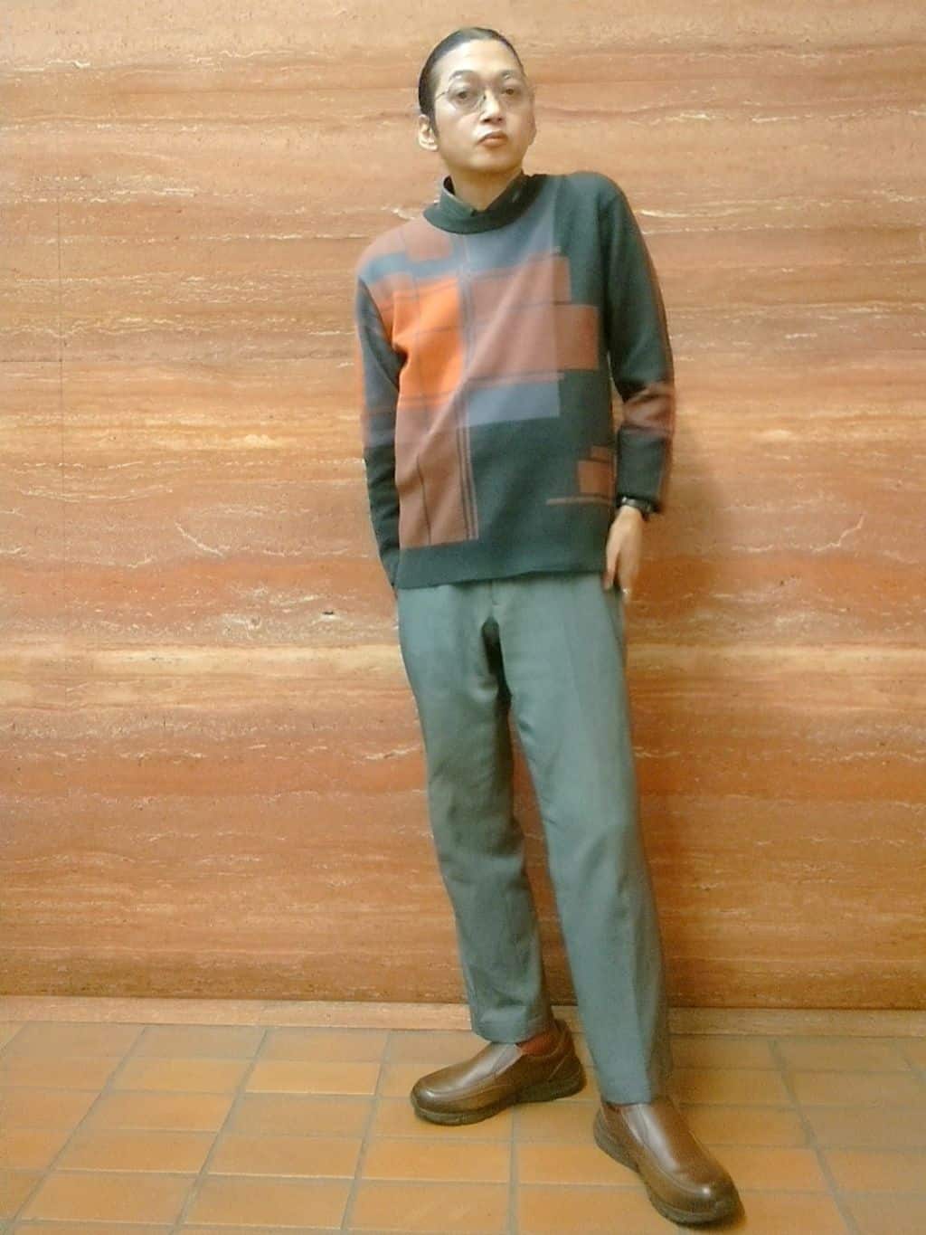 かしげるさんの「TAKEO KIKUCHI｜ランダム チェック ジャカード ニット」を使ったコーディネート