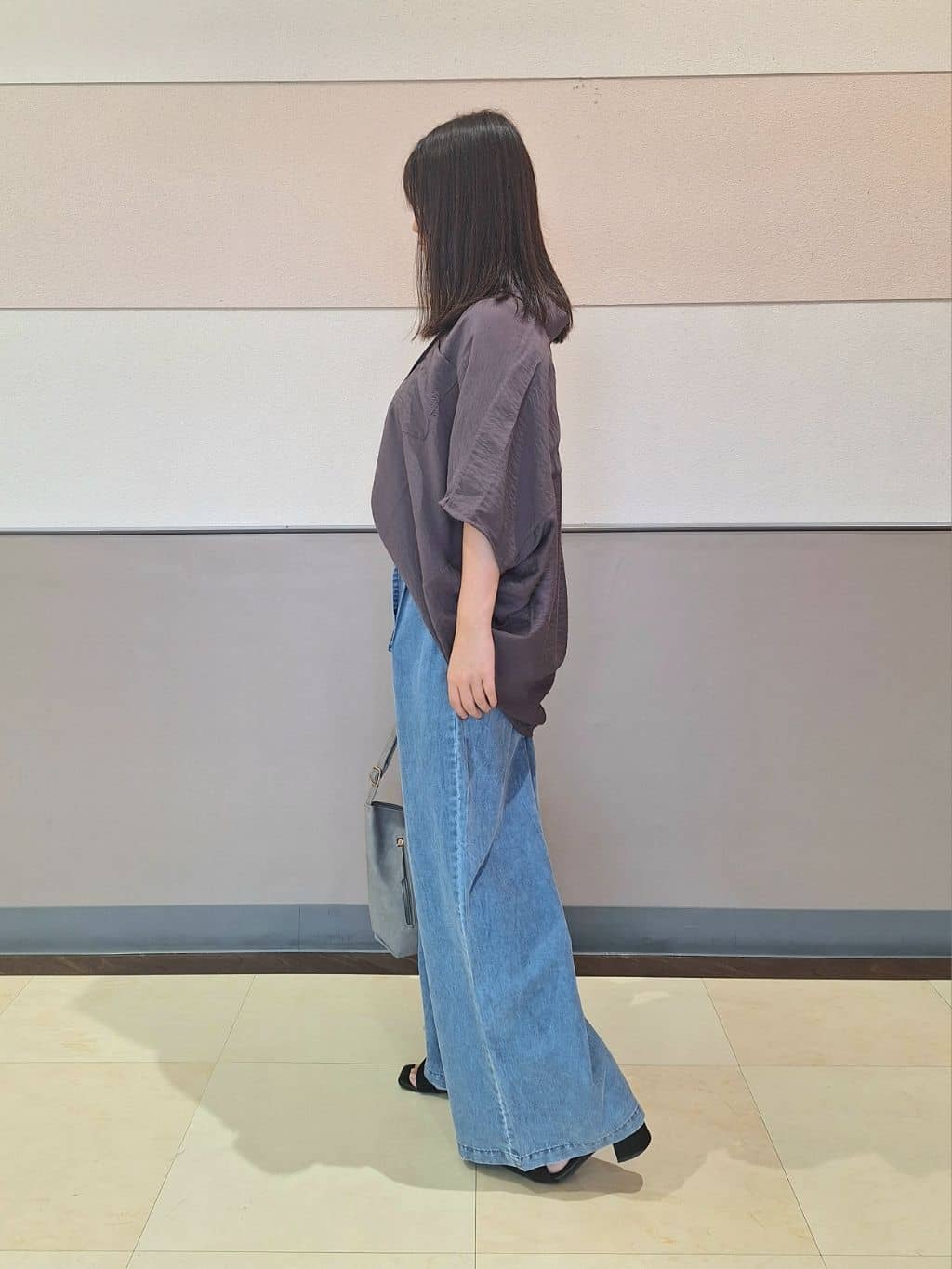 Sachaさんの「SHOO･LA･RUE｜【洗える/S-LL/5分袖】1枚でも羽織としても。さらさらドレープシャツ」を使ったコーディネート