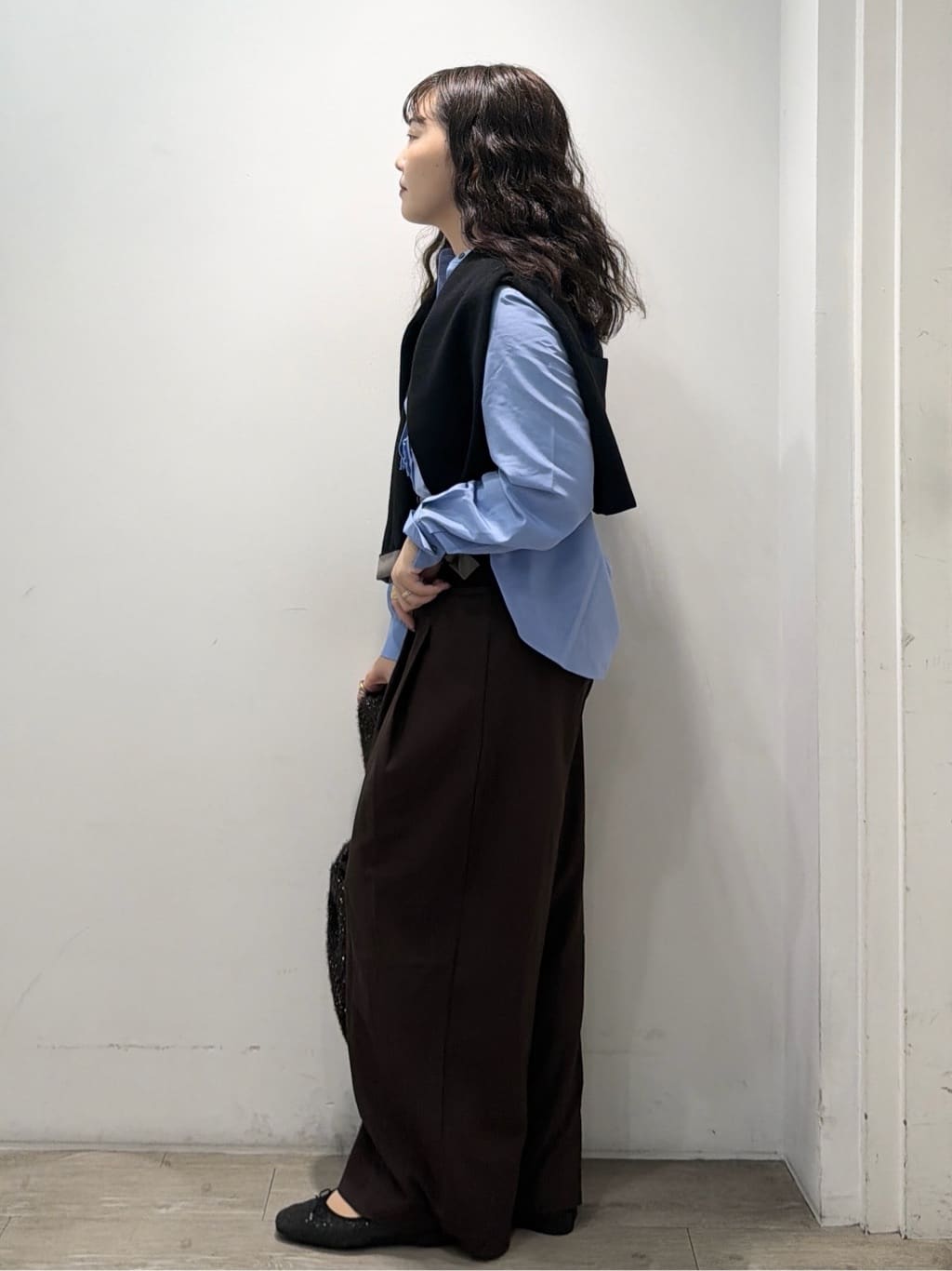 sumicaさんの「OPAQUE.CLIP｜タックデザインワイドパンツ【洗濯機OK】」を使ったコーディネート