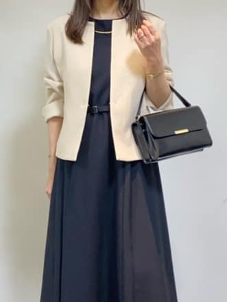 tomoさんの「UNTITLED｜【短丈/日本製】カラミ風メッシュ ノーカラージャケット」を使ったコーディネート