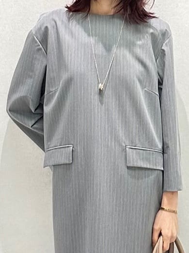 Miwaさんの「UNTITLED｜【洗える/ストレッチ性】スーツライク ストライプワンピース」を使ったコーディネート