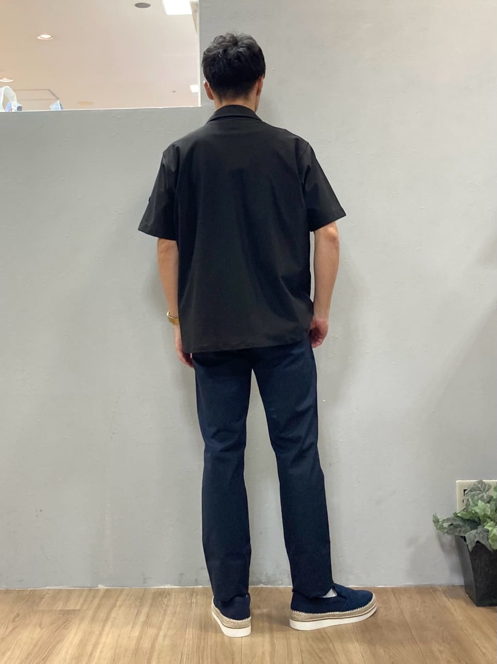シュンさんの「TAKEO KIKUCHI｜【COOL CITY WEAR】エアートール オープンカラーシャツ /接触冷感・通気性」を使ったコーディネート