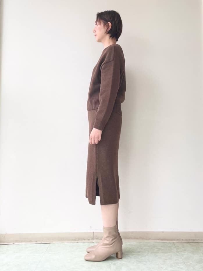 aliceさんの「UNTITLED｜【セットアップ可/ゆったり】ウール混ラメニット」を使ったコーディネート