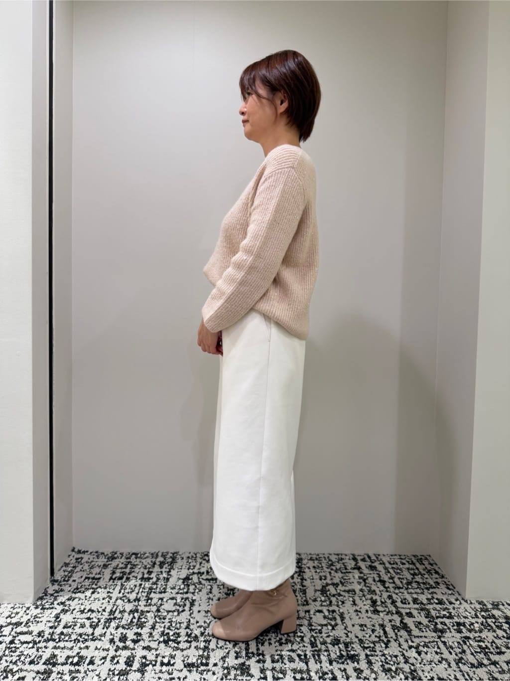 miyukiさんの「UNTITLED｜【手洗い可】スパンコール付ニットトップス」を使ったコーディネート