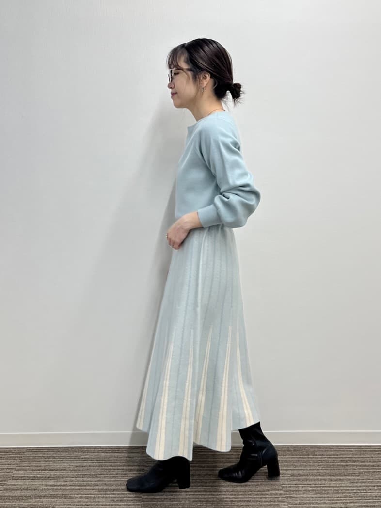 saoriさんの「【手洗い可】フレアスカートニットセットアップ」を使ったコーディネート