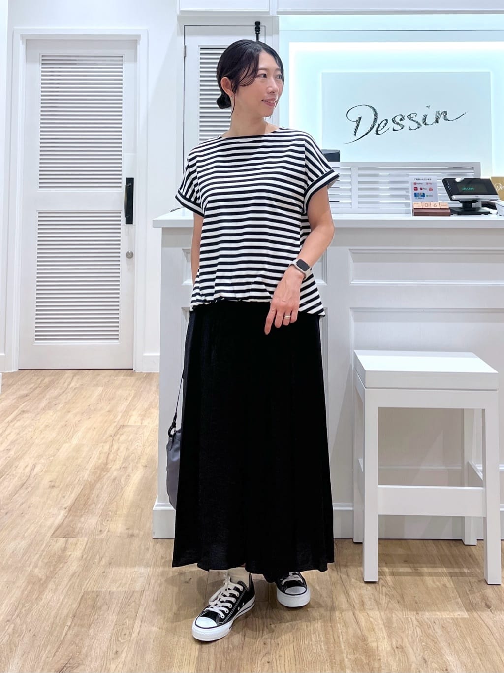 canaさんの「Dessin｜【二の腕カバー／UVカット】ロールアップスリーブ裾ギャザーカットソー」を使ったコーディネート
