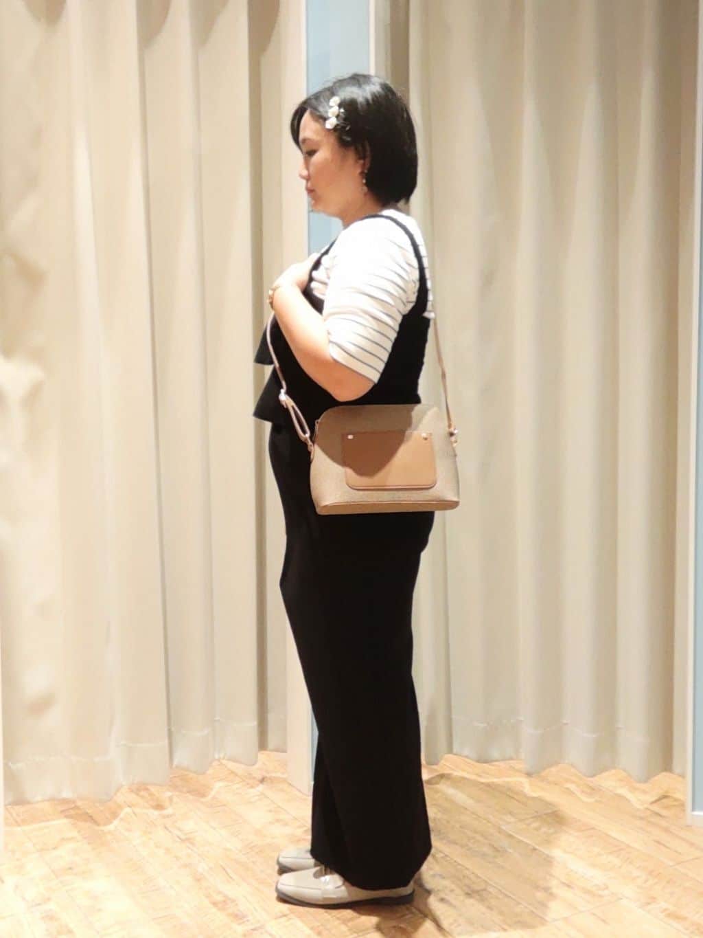 りんさんの「SHOO･LA･RUE｜【S-LL】女性らしさ漂うハートネック テレコ5分袖トップス」を使ったコーディネート