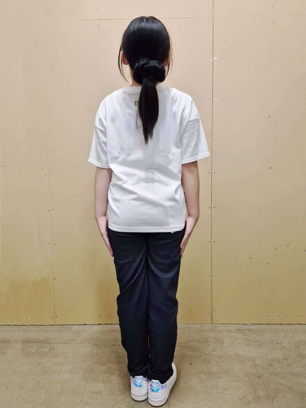 ひさえさんの「THE SHOP TK｜【110-160】セサミストリートTシャツ／親子リンク」を使ったコーディネート