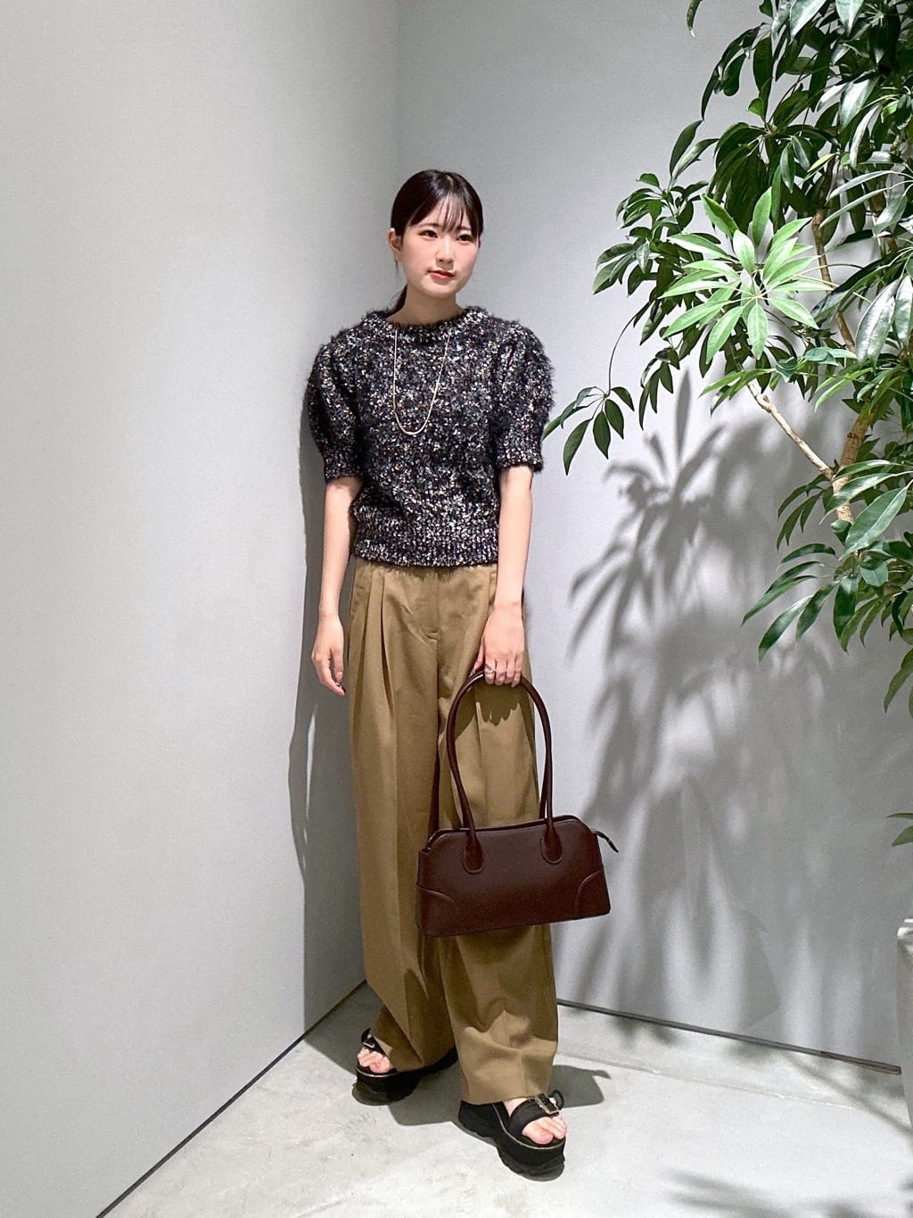 Renoさんの「INDIVI｜カラーネップニット」を使ったコーディネート