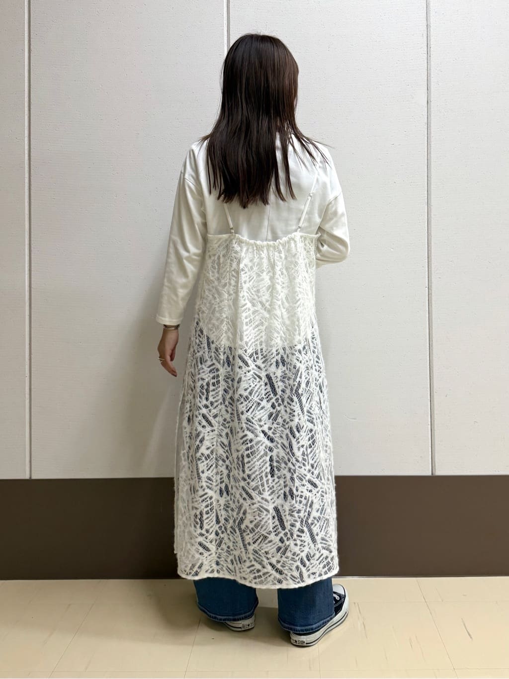 mamiさんの「INDIVI｜【レイヤード◎】レースキャミドレス」を使ったコーディネート