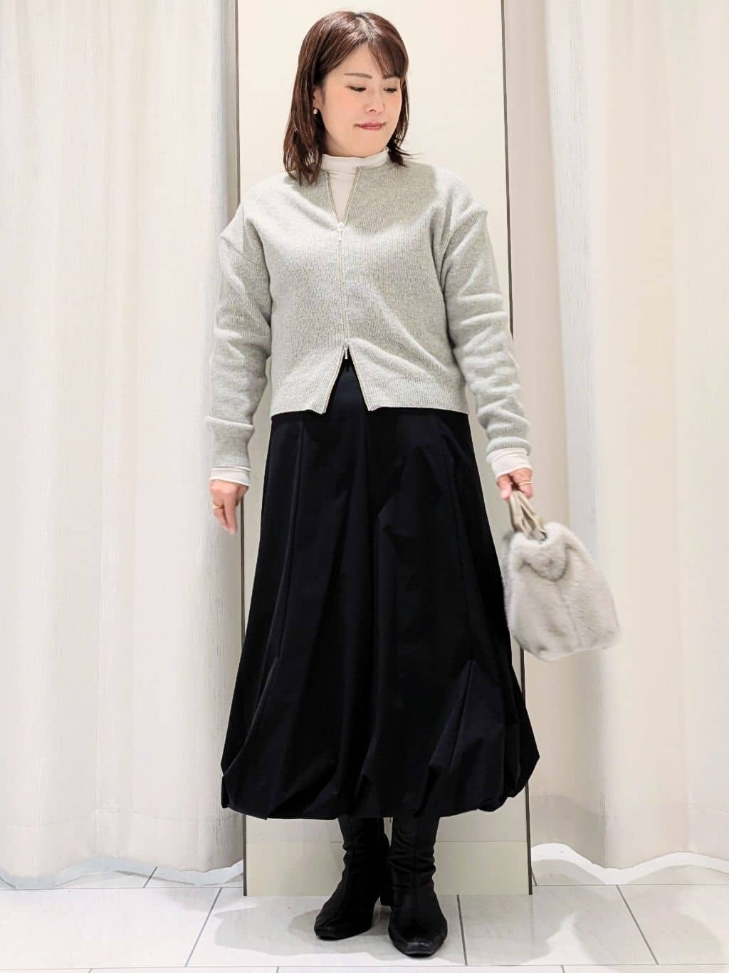 Onumaさんの「UNTITLED｜【ゆったりサイズ／着丈短め】ジップニットカーディガン」を使ったコーディネート