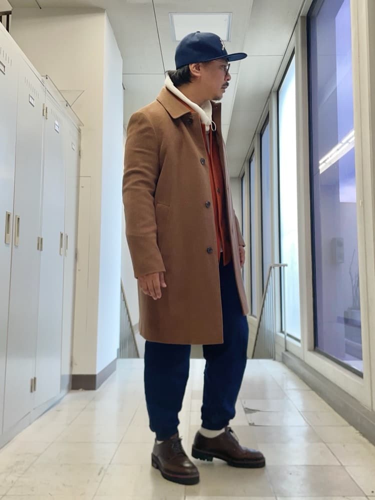 MAKOTO AIさんの「TAKEO KIKUCHI｜カシミヤブレンド ビーバー調ステンカラーコート」を使ったコーディネート
