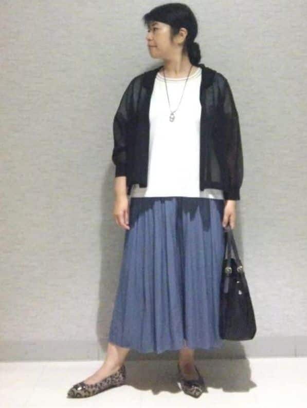 sakoさんの「Reflect｜【寒暖差対策に◎／手洗い可／旅行や通勤に】フード付きシアーカーディガン」を使ったコーディネート