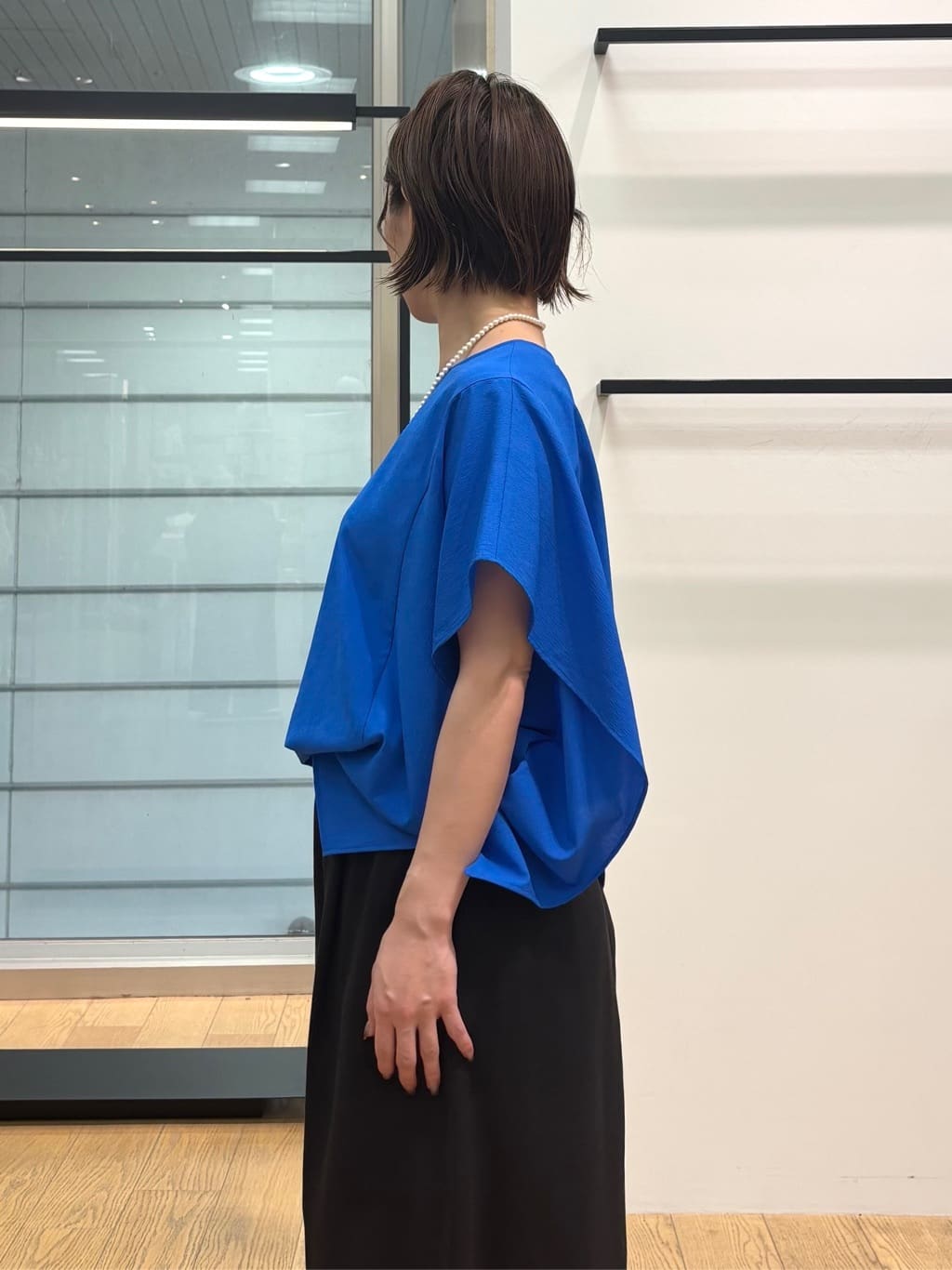 asamiさんの「INDIVI｜【洗える／清涼感◎】ワイドフレアパンツ／スカーチョ」を使ったコーディネート