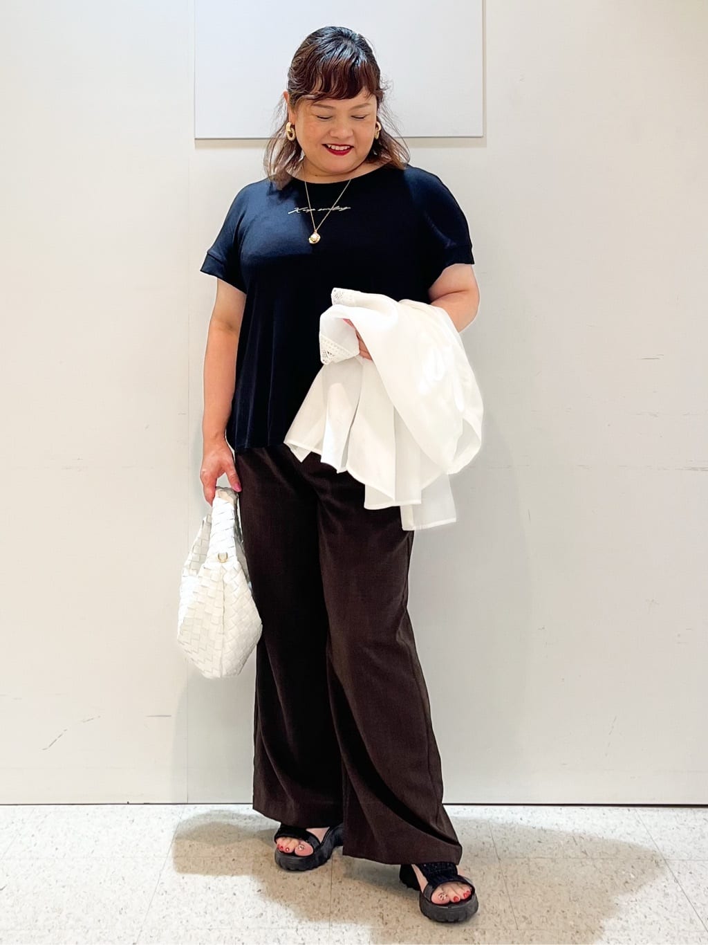 kimmyさんの「Reflect｜【接触冷感／マシンウォッシュ可／ウエスト総ゴム】ワイドシルエットパンツ」を使ったコーディネート