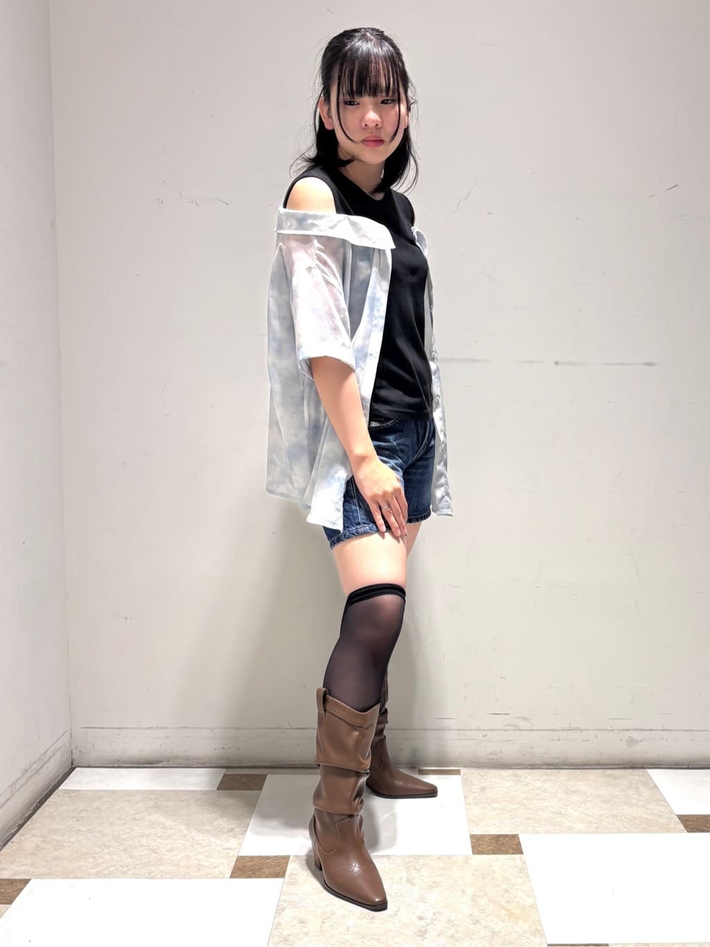 夜桜さんの「ESPERANZA｜シャーリングウエスタンブーツ」を使ったコーディネート