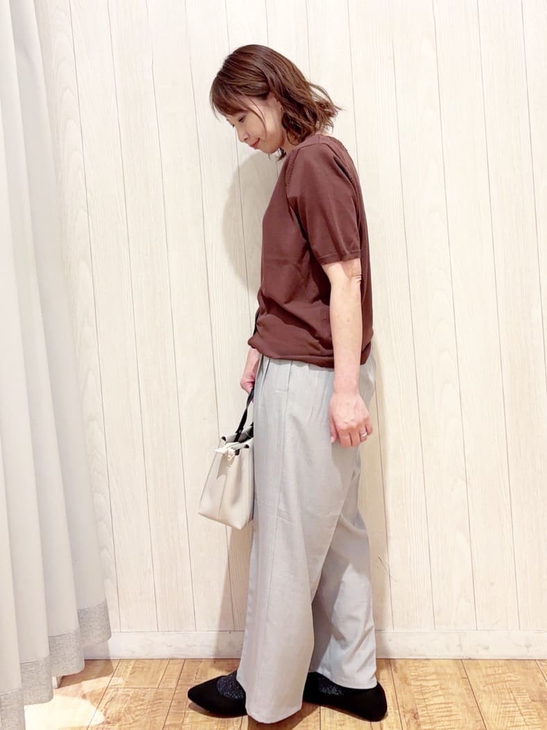 あいこさんの「SHOO･LA･RUE｜【洗える/S-LL/前後2WAY】きれい見え 刺繍ニットカーディガン」を使ったコーディネート