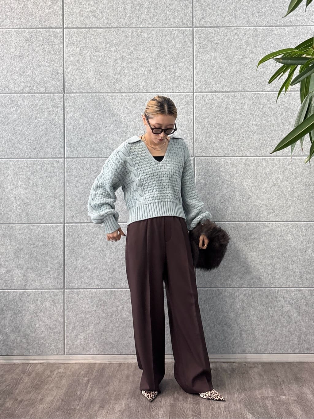 kotakiさんの「INDIVI｜スキッパーフォルムニット」を使ったコーディネート