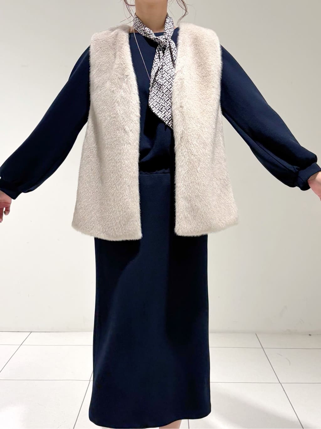 shioriさんの「INDIVI｜ミンク調フェイクファージレ」を使ったコーディネート
