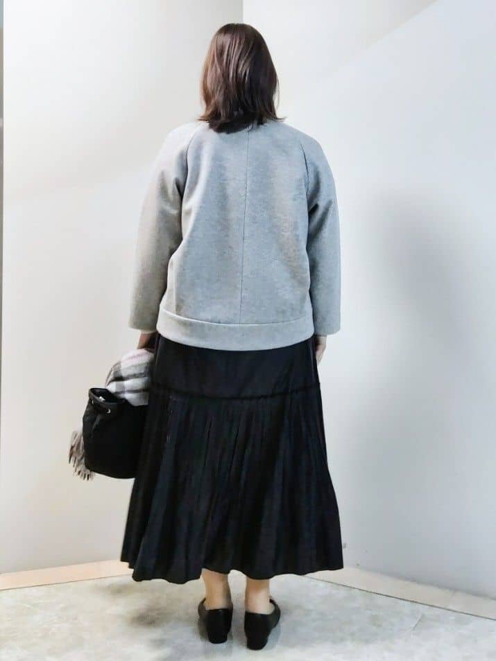 エリさんの「Reflect｜【ゆったりシルエット】ジャージメルトンコクーンジャケット」を使ったコーディネート