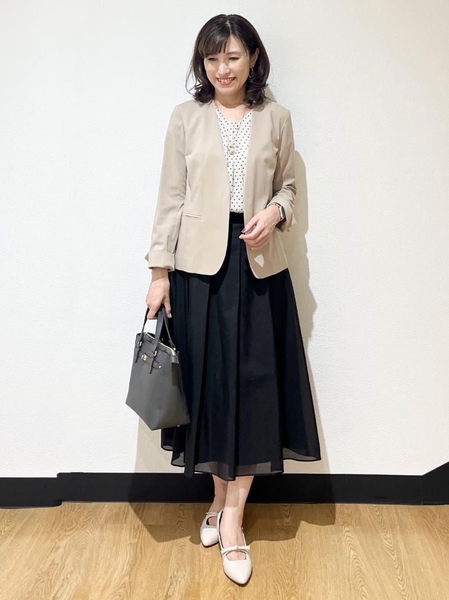 ayaさんの「Reflect｜【マシンウォッシュ可／セットアップ可】コツキ柄プリントブラウス」を使ったコーディネート